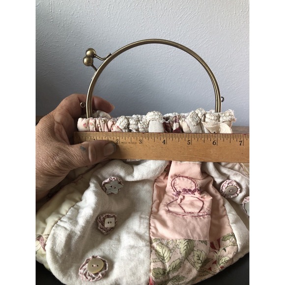 Quilted Purse - Picture 10 of 11